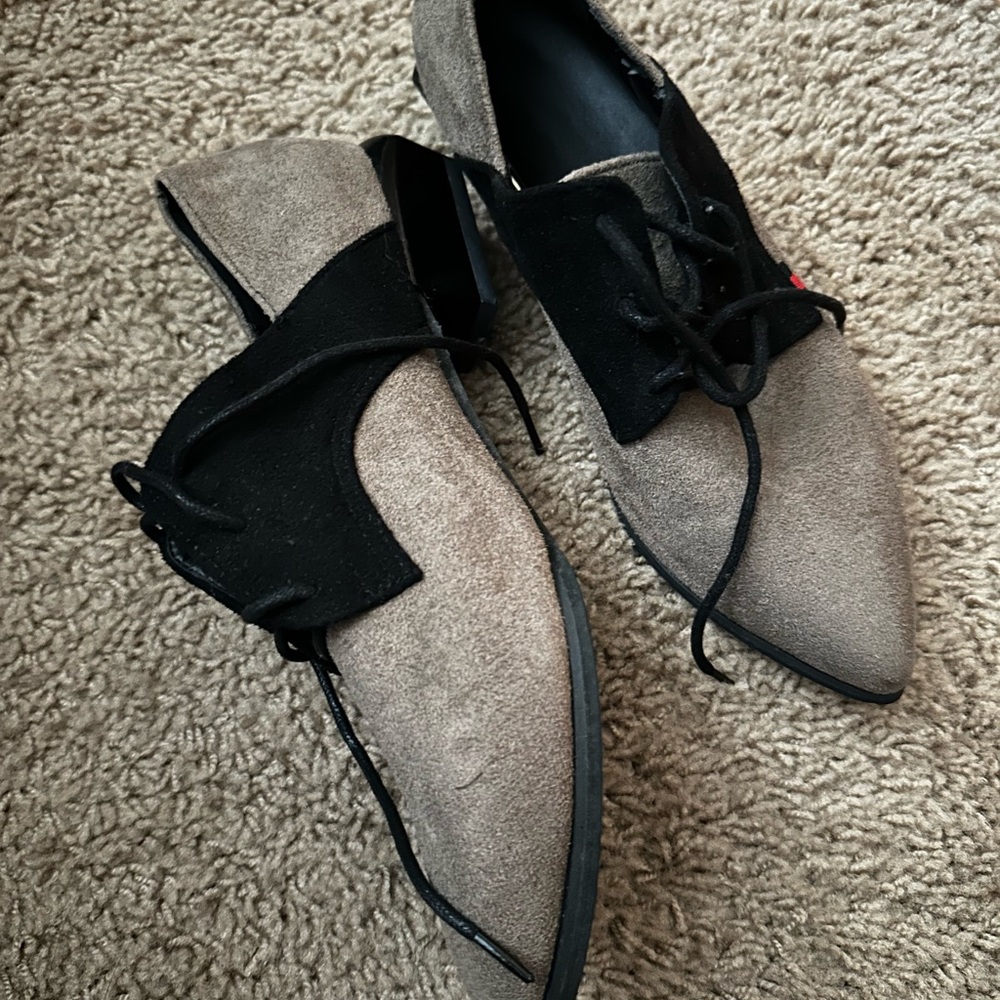 Stylish Two-Tone Lace-Up Shoes